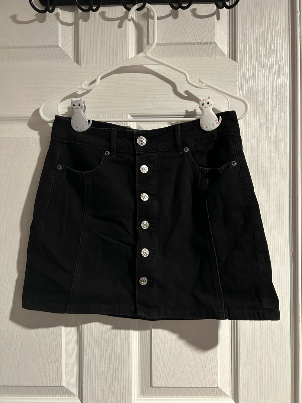 Black American Eagle Button Up Denim
Mini Skirt